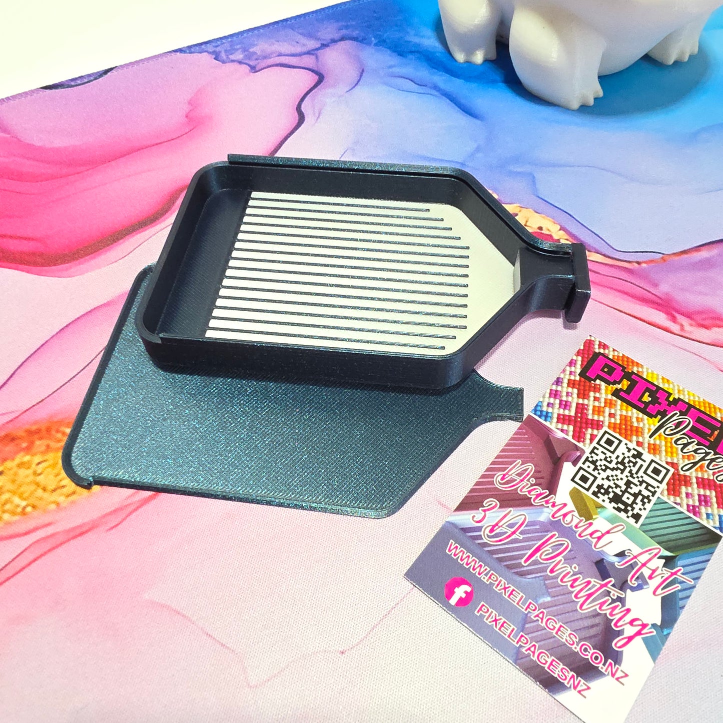 Luxury Mini Diamond Painting Drill Tray with Lid & Stopper - White base & Glitter Dust Singles