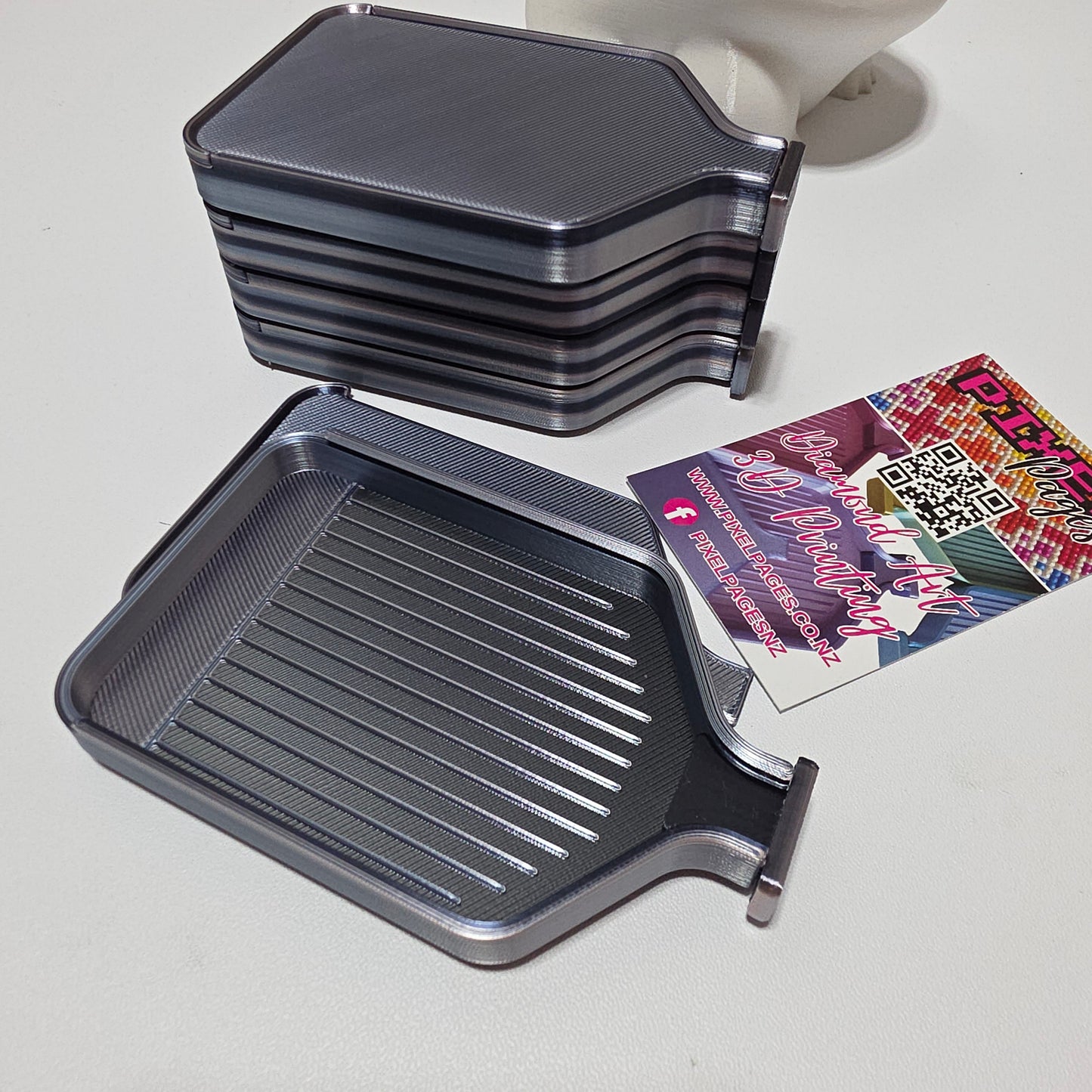 Luxury Mini Diamond Painting Drill Tray with Lid & Stopper - Ebony Base & Obsidian