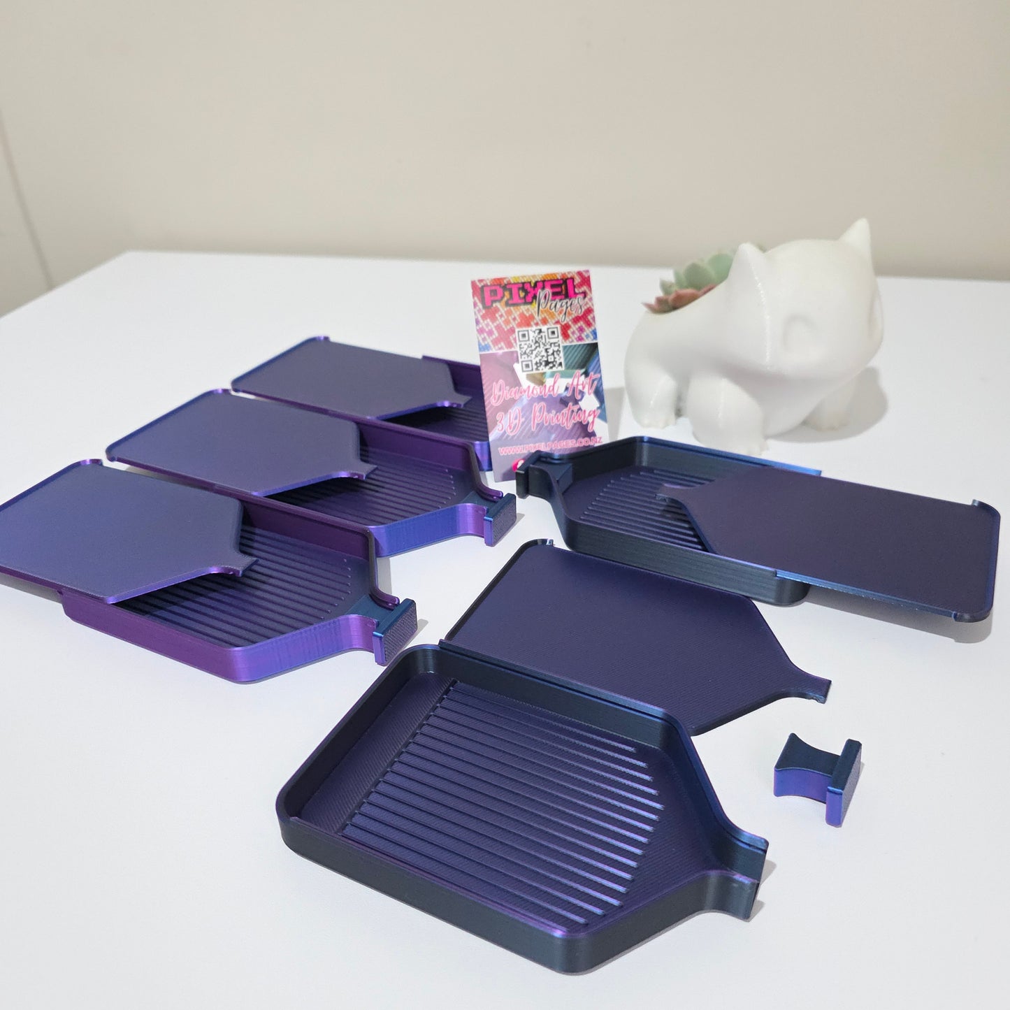 10 Slot Tower & Tray Bundle - Fantasy