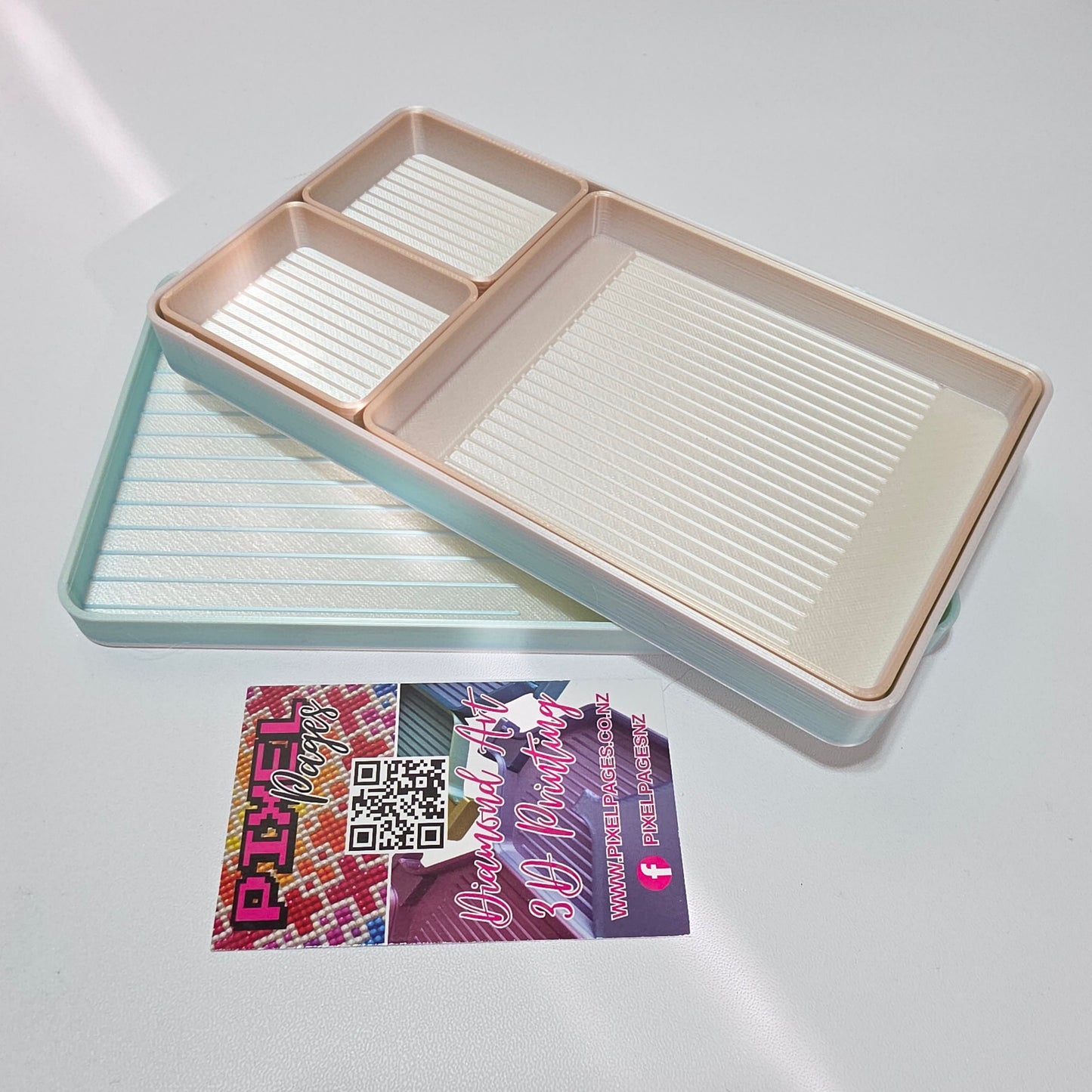 Pixel Palettes 1 Large + 2 Mini Trays
