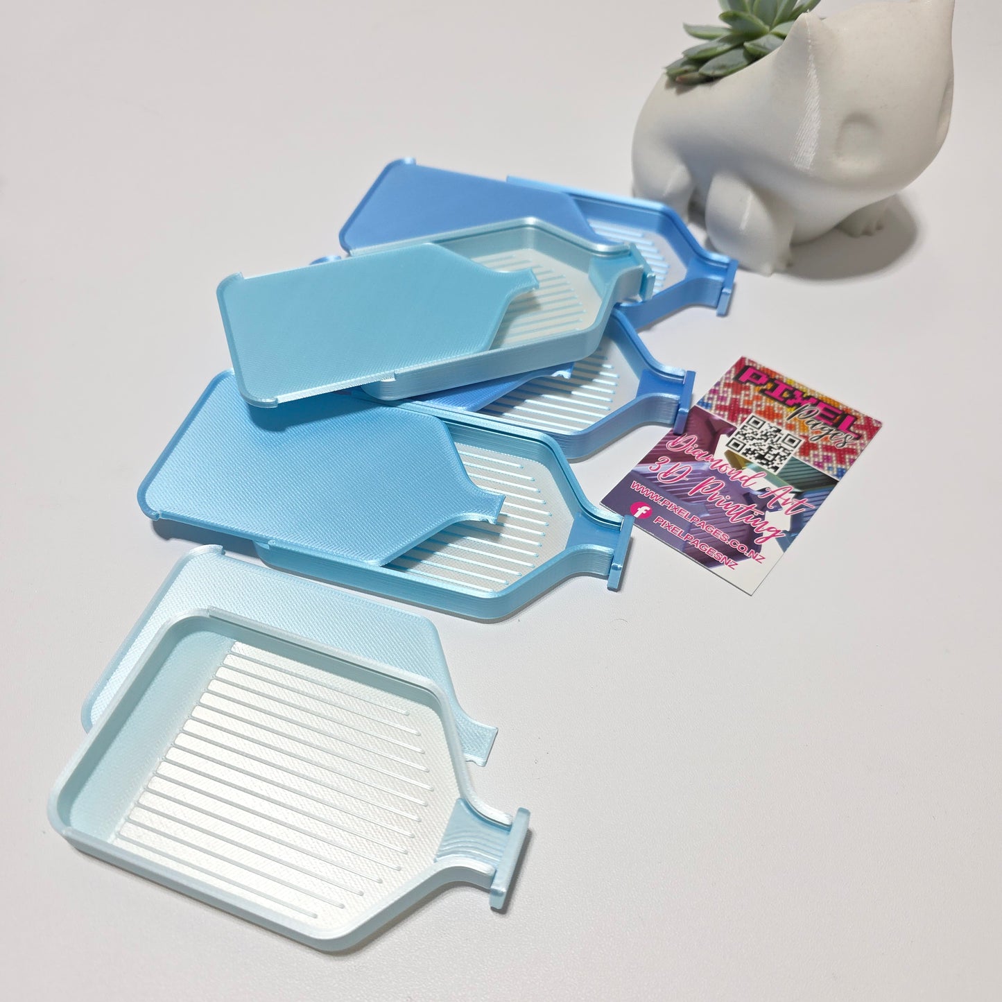 Luxury Mini Set of 5 Stack-able Trays - Pearl White & Iceburg