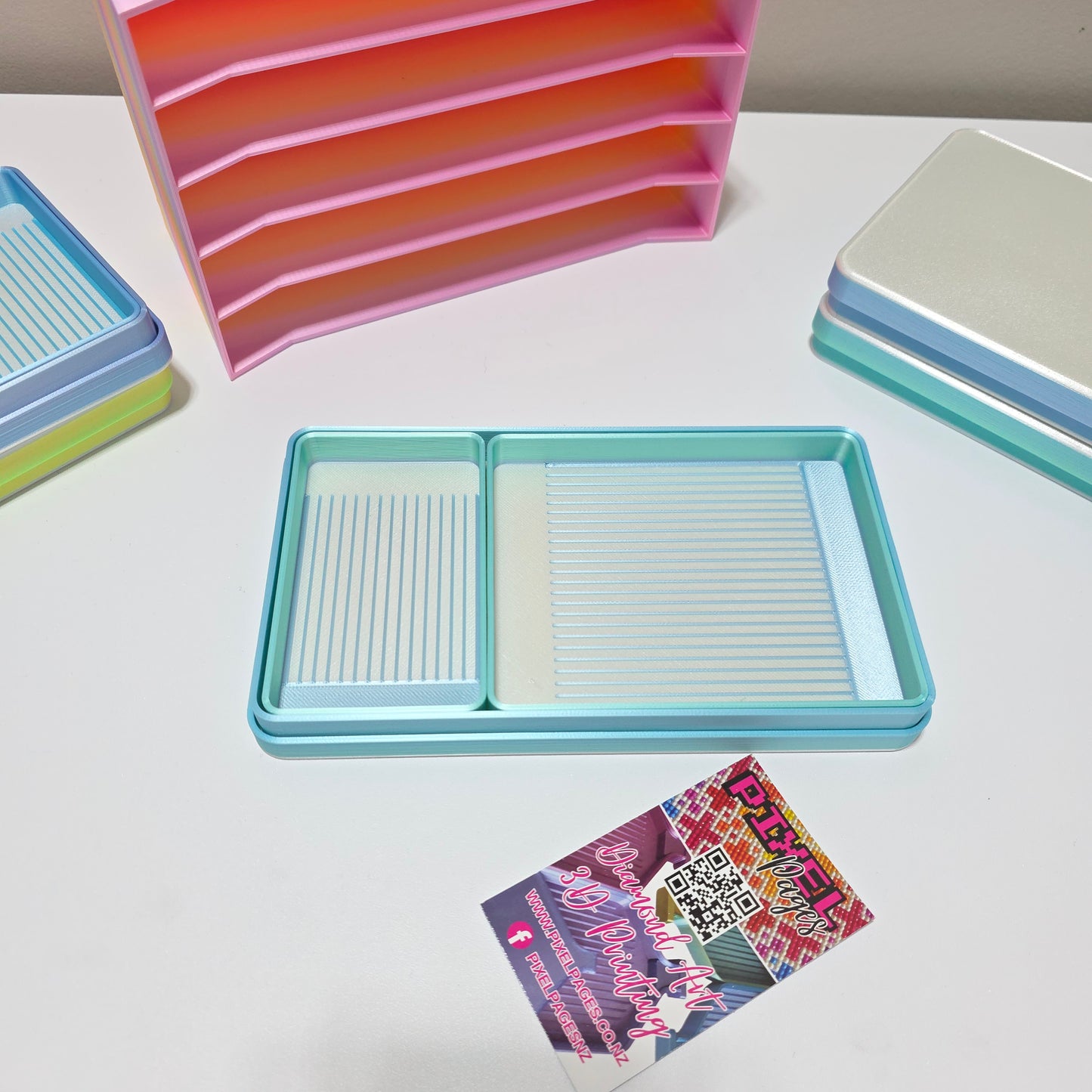 Pixel Palettes 1 Large + 1 Medium Tray