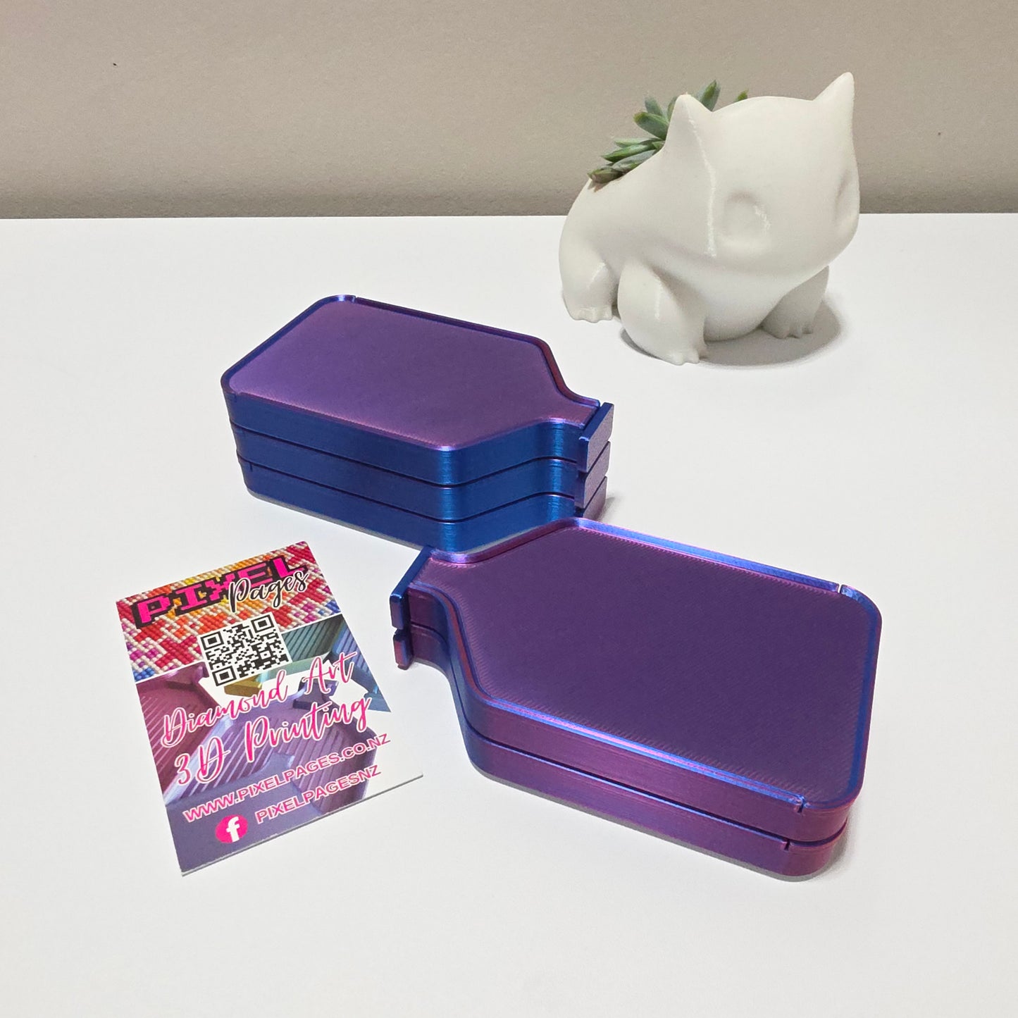 Luxury Mini Diamond Painting Drill Tray with Lid & Stopper - Pearl White & Blueberry
