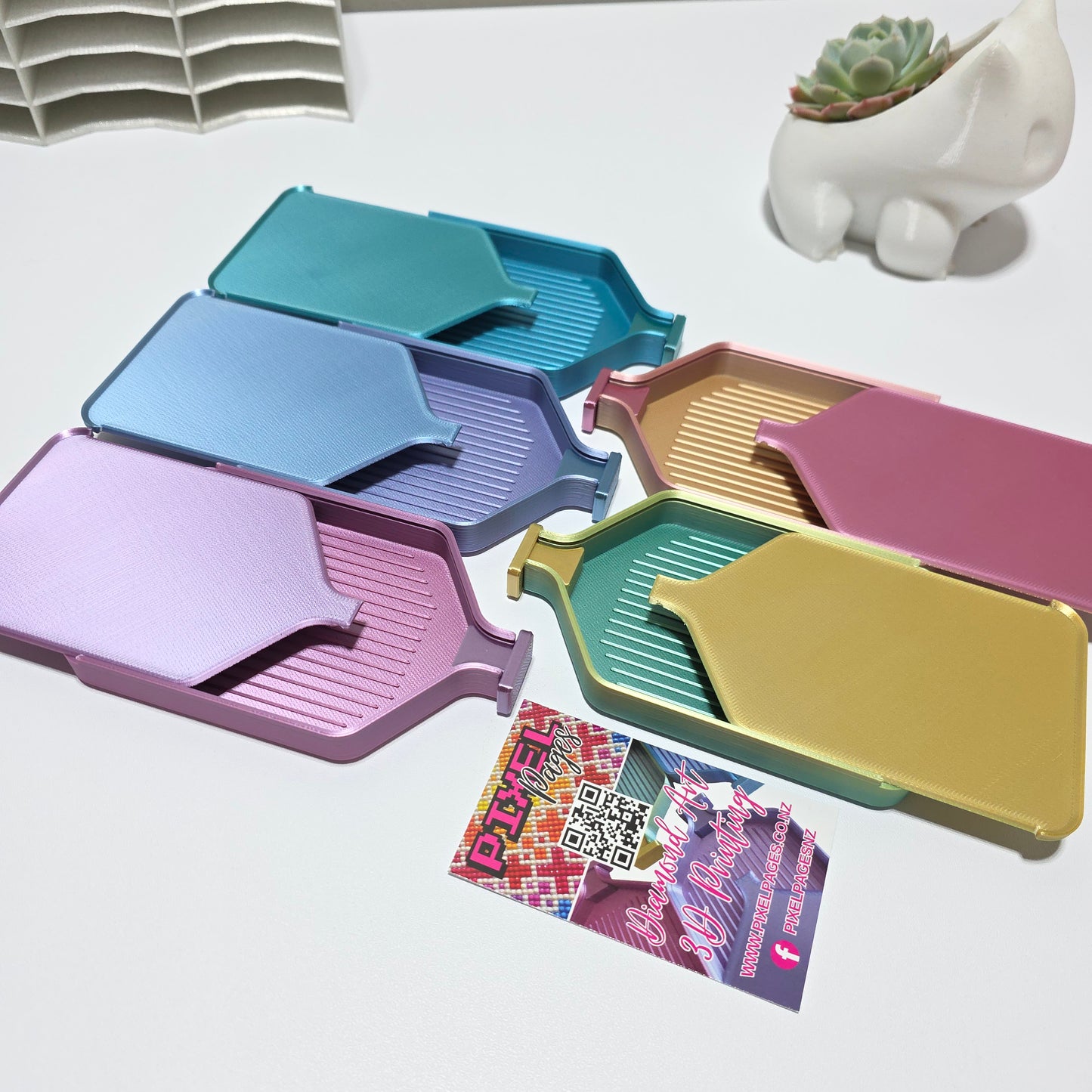 Luxury Set of 5 Stack-able Trays - Paddle Pop