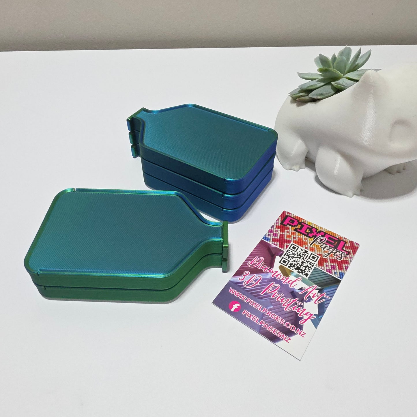 Luxury Mini Diamond Painting Drill Tray with Lid & Stopper - Pearl White & Ocean