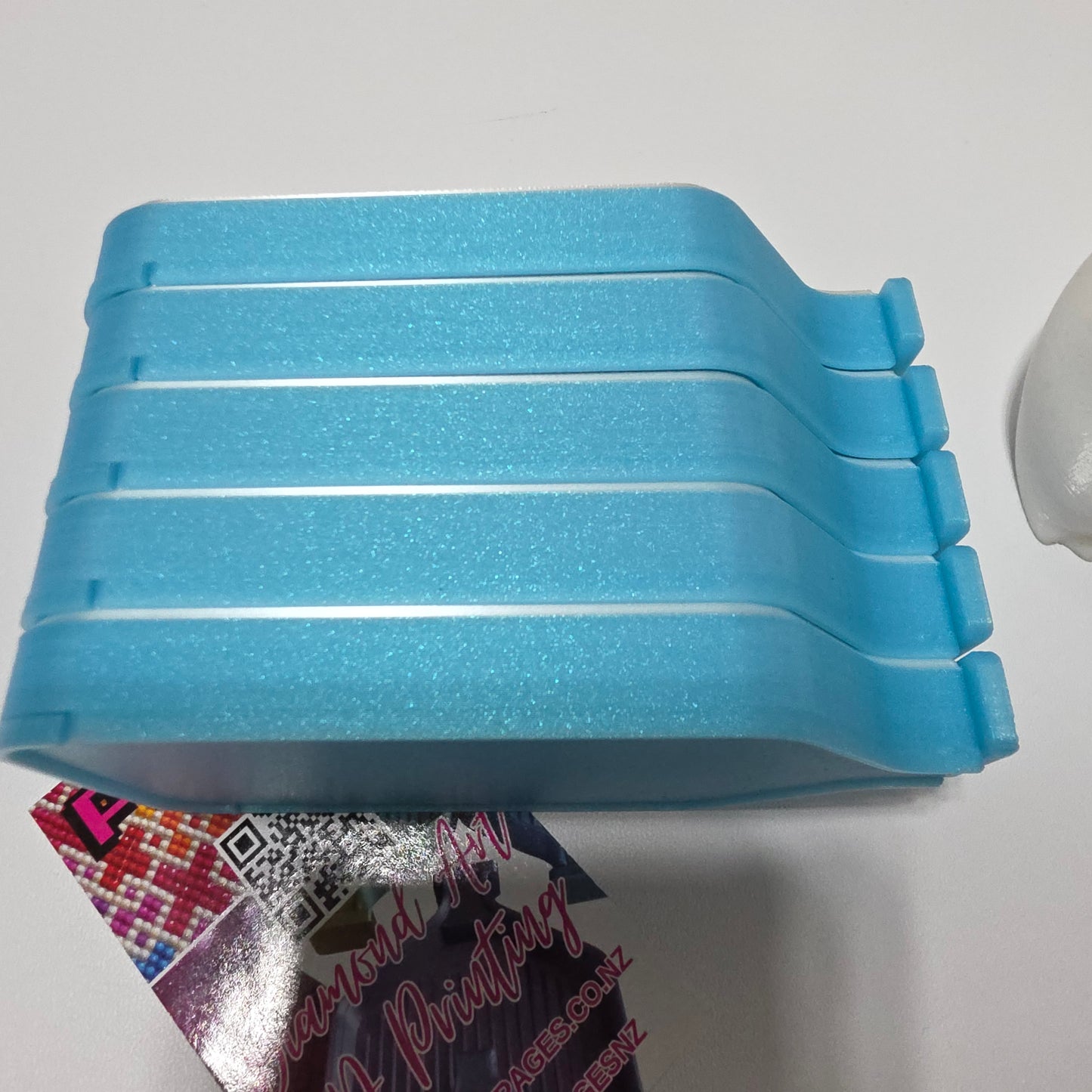 Luxury Mini Diamond Painting Drill Tray with Lid & Stopper - Glitter Dust Singles