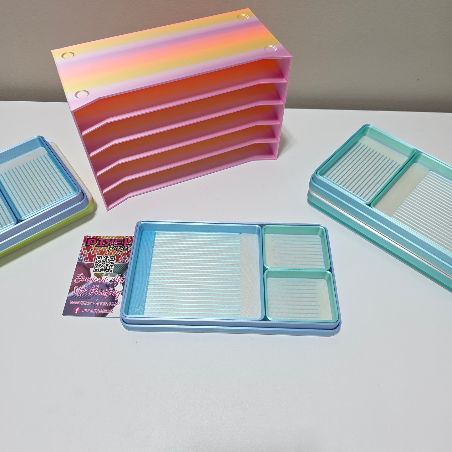 Pixel Palettes 1 Large + 2 Mini Trays