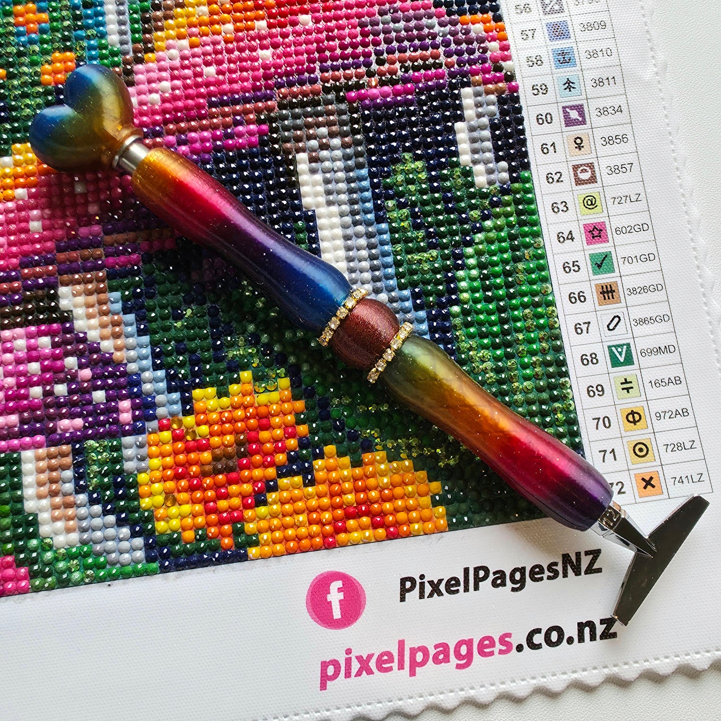 Sleek Pen For Refillable Tip - Gemstone Bling