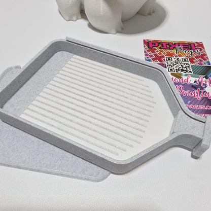 Luxury Diamond Painting Drill Tray with Lid & Stopper Signature/White