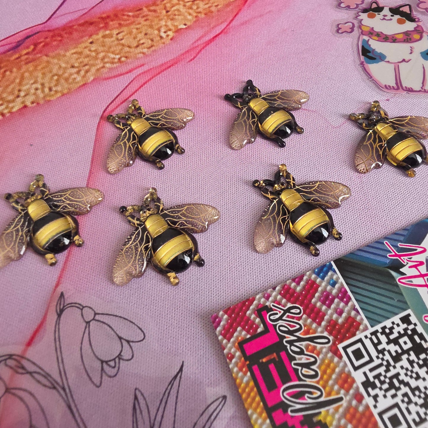 Little Pals Cover Minders - Bee