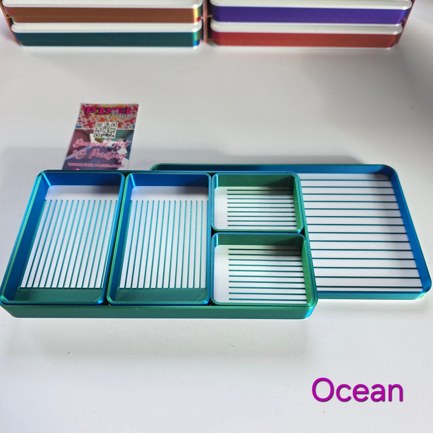 Pixel Palettes 2 Medium + 2 Small Trays
