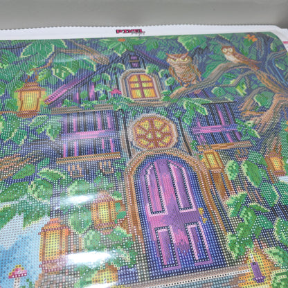 Woodland Retreat - Round