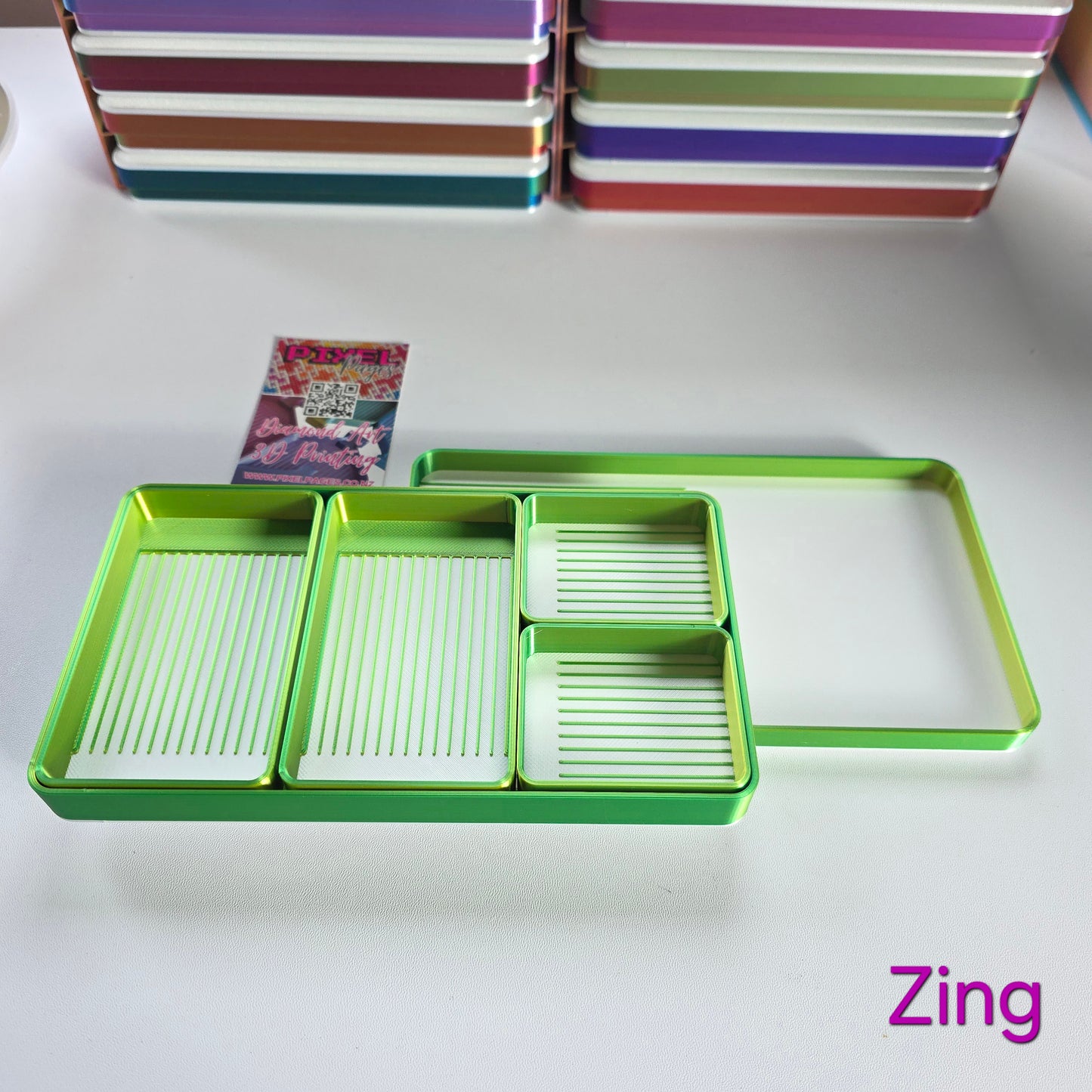 Pixel Palettes 2 Medium + 2 Small Trays