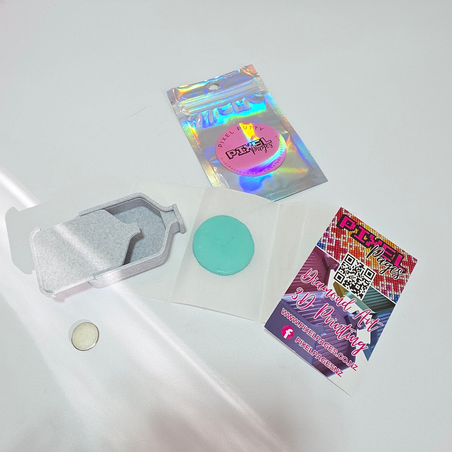 Pixel Putty Minder & Putty Bundle - Signature
