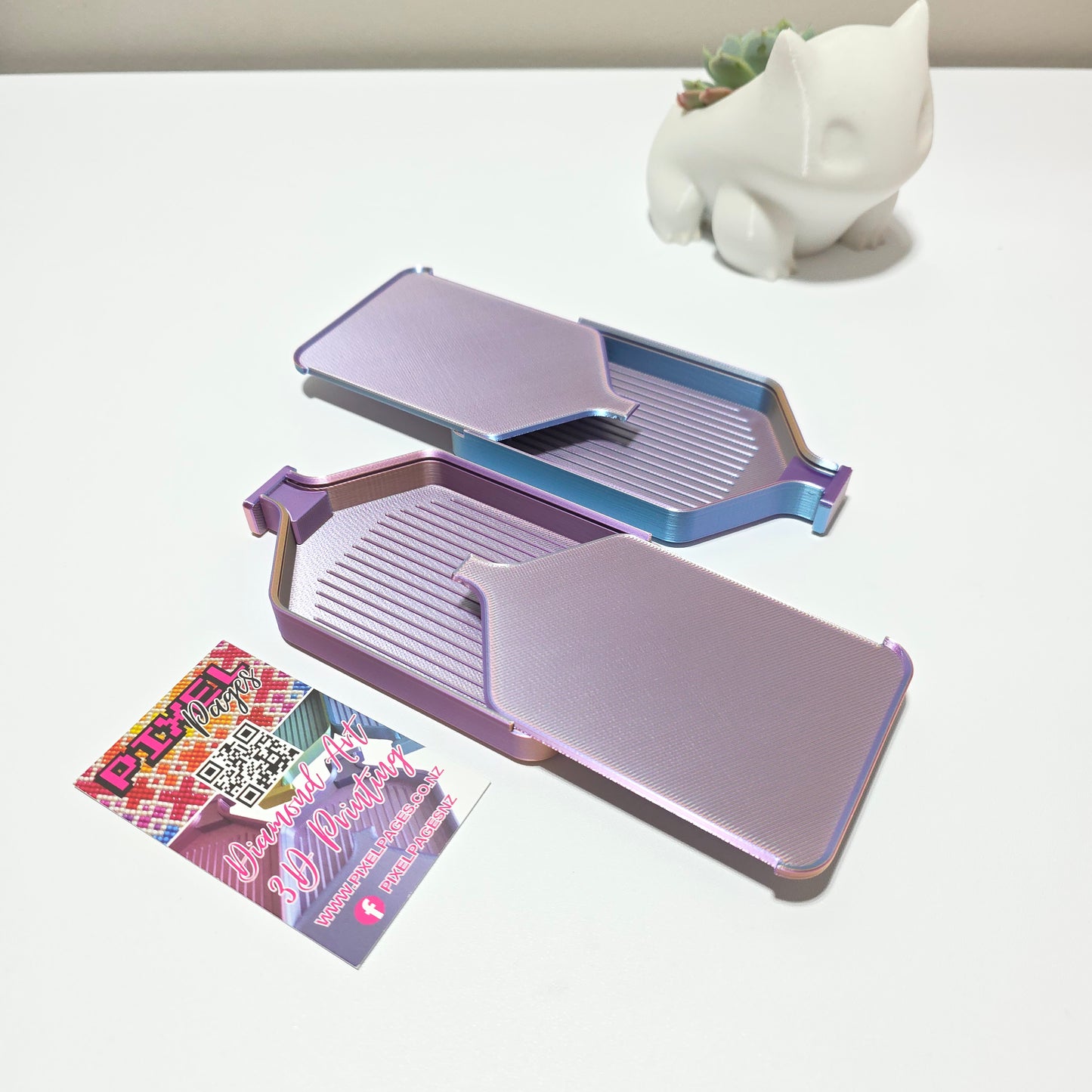 Luxury Diamond Painting Drill Tray with Lid & Stopper - Moonlit