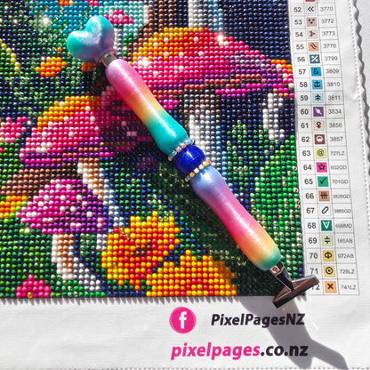 Sleek Pen For Refillable Tip - Chamelion Bling