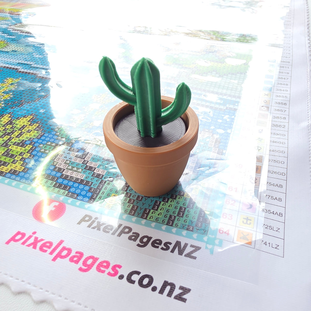 Diamond Painting Pals 3D Printed Cover Minders - Clicky Cacti